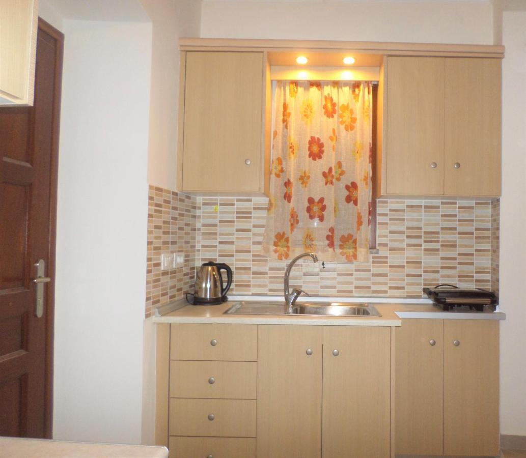 דירות סימי Grandma'S House מראה חיצוני תמונה